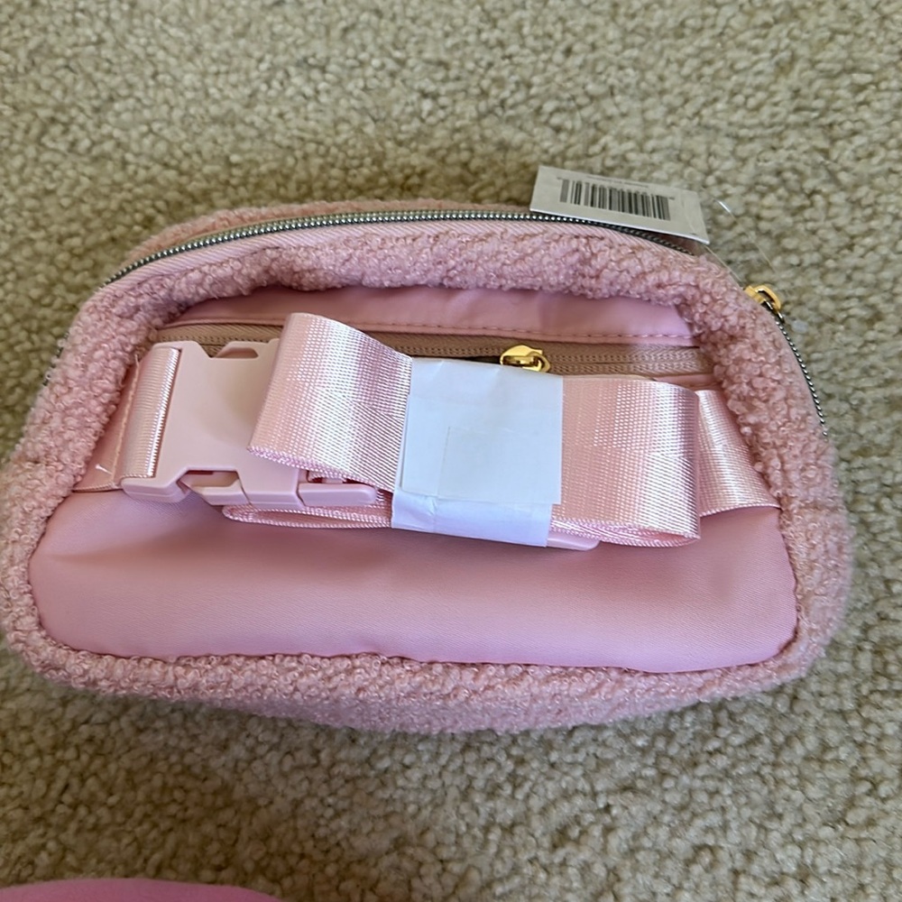 Small cross body bag